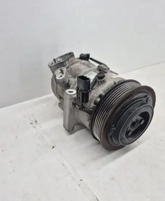KIA Sportage Air conditioning (A/C) compressor (pump) 97701D7500