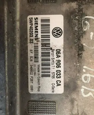 Volkswagen Golf V Engine control unit/module 06A906033CA 5WP4020303