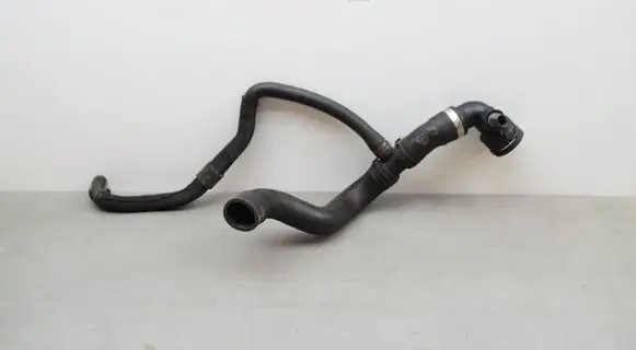 Audi Q7 4L Engine coolant pipe/hose 7L8121051 7L6122291M