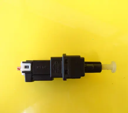 Nissan Primera Brake pedal sensor switch 201121