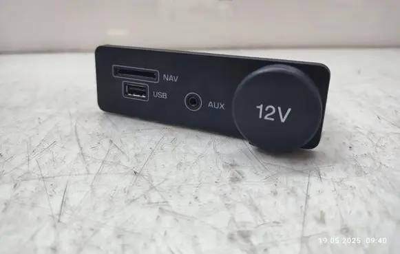 USB socket connector