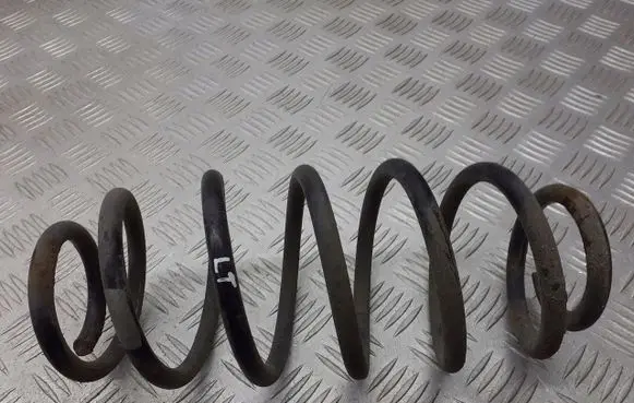 Toyota Yaris Rear coil spring