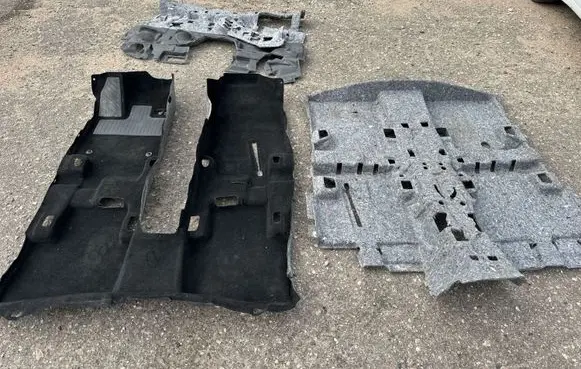 Toyota RAV 4 (XA50) Interior carpet 5851042C50C1