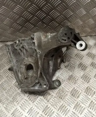 Opel Insignia A Fuel pump bracket 55574721