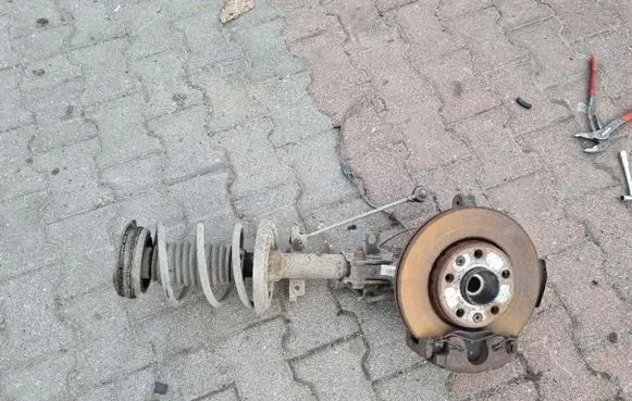 Renault Laguna III Front shock absorber with coil spring xxxxxxxxxxx