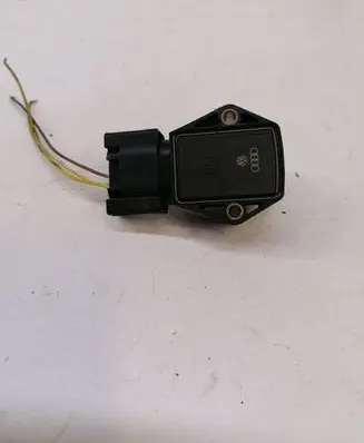 Volkswagen Phaeton Tailgate/trunk/boot open switch 