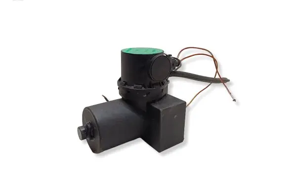 Volkswagen Golf II Central locking vacuum pump 443862257A