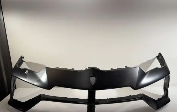 Lamborghini Urus Front bumper 4ML807437L