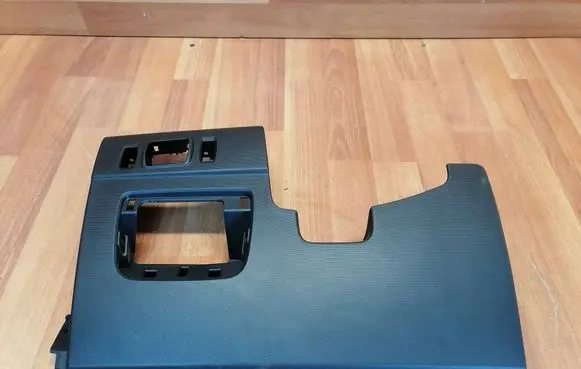 Renault Zoe Dashboard side end trim 689211371R
