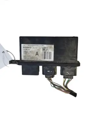 Renault Espace IV Light module LCM 8200261815