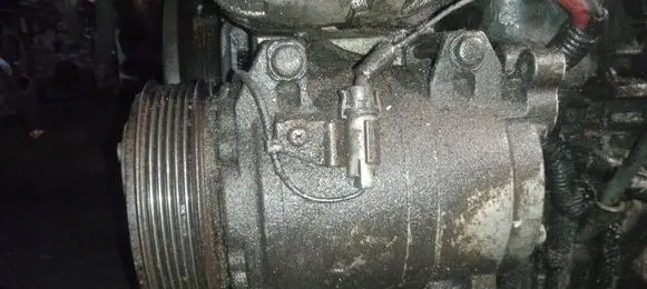 Volvo XC90 Air conditioning (A/C) compressor (pump)