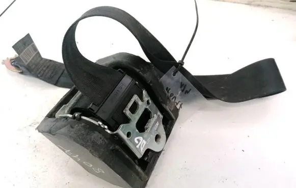 Audi A6 S6 C6 4F Rear seatbelt 4F0857805E 605827100