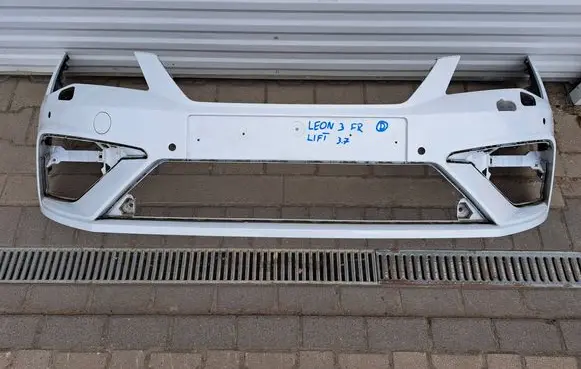Seat Leon (5F) Front bumper 5F0807221AB