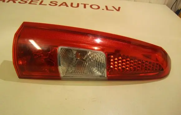 Volvo V70 Rear/tail lights 160985