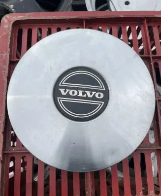 Volvo 940 Original wheel cap