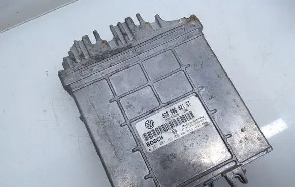 Volkswagen Sharan Engine control unit/module 028906021GT 9612717270530