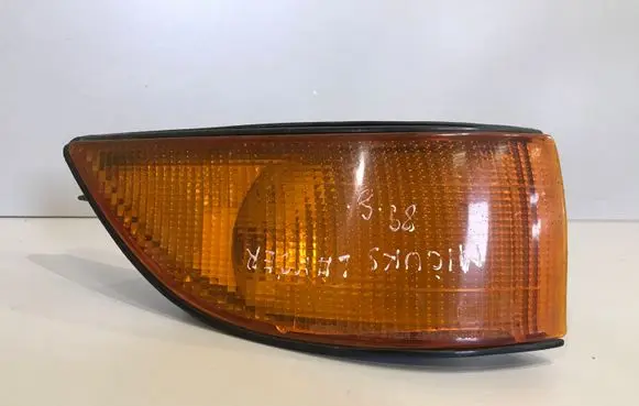 Mitsubishi Lancer Front indicator light 0455702R