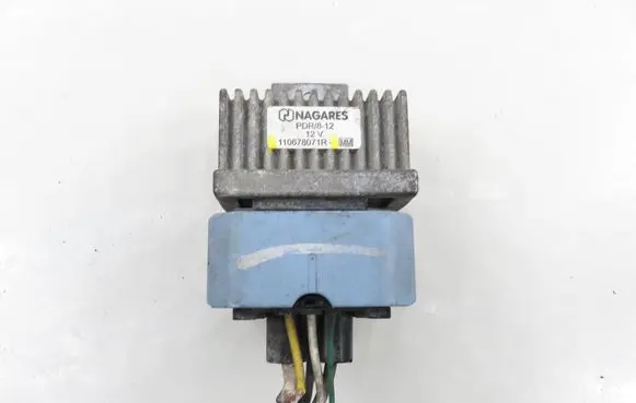 Renault Koleos I Glow plug pre-heat relay 110678071R