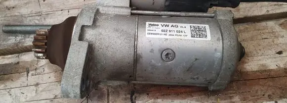 Skoda Octavia Mk3 (5E) Starter motor 02Z911024L