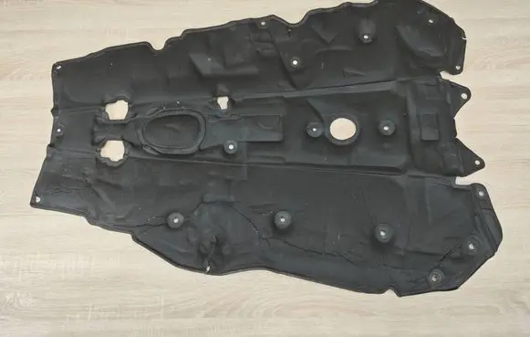 BMW 4 G22 G23 G24 G26 Front underbody cover/under tray 7433817