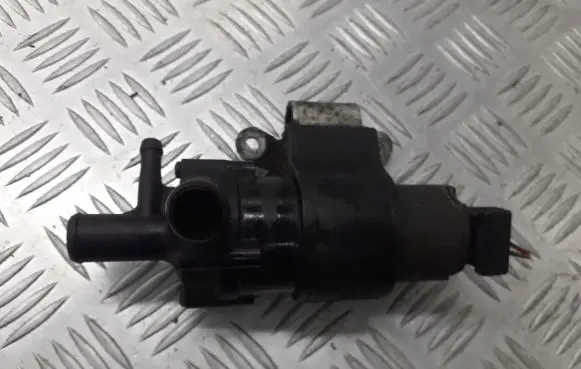 Mercedes-Benz E W210 Water pump 0115450128