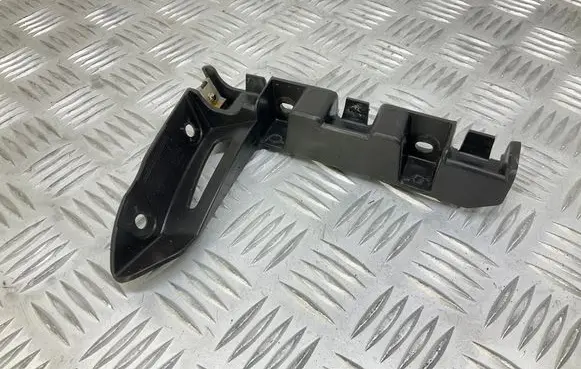 Audi TT TTS Mk2 Front bumper mounting bracket 8J0807184B