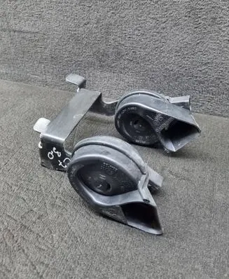 Audi A6 Allroad C7 Horn signal 4G0951209A 4G0951299A 4H0951223