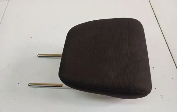 Fiat Sedici Front seat headrest 