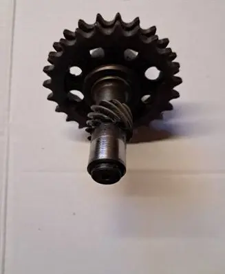 Mercedes-Benz E W124 Timing chain sprocket 1020520402