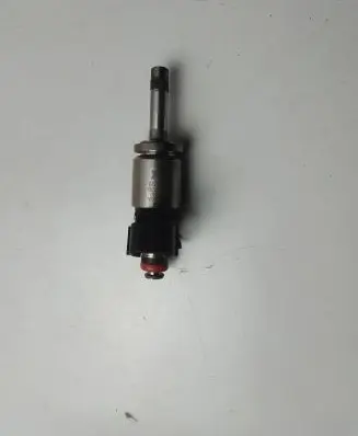 Nissan Note (E12) Fuel injector 3HD0A0030