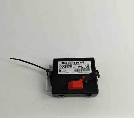 Volkswagen PASSAT B8 Gateway control module 3Q0907530C 3Q0907530AG