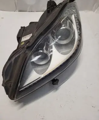 Mercedes-Benz CLS C218 X218 Headlight/headlamp 030125967101 A2188208561 27102711