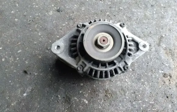 Mazda 323 F Generator/alternator
