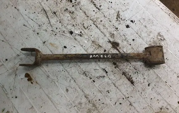 Nissan X-Trail T30 Rear upper control arm/wishbone NOCODE