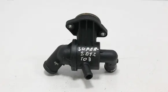 Thermostat/thermostat housing