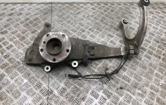 BMW 7 F01 F02 F03 F04 Front wheel hub
