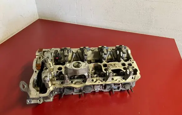 BMW X5 F15 Engine head 7603471 7619281