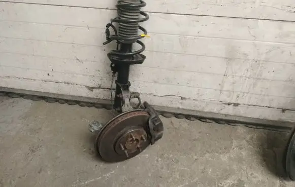 Chevrolet Cruze Front wheel hub spindle knuckle