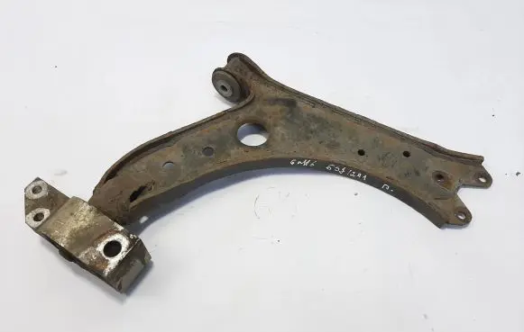 Volkswagen Golf VI Front lower control arm/wishbone