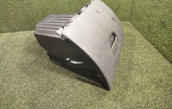 Renault Master III Glove box set 685000045R