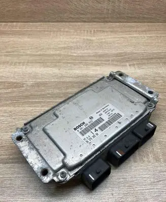Citroen Xsara Picasso Engine control unit/module ECU 9637839580 0261206633