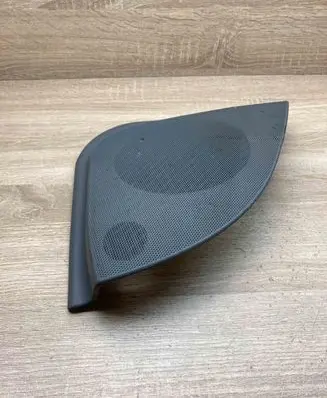 Mercedes-Benz CLS C219 Rear door speaker cover trim A2197370188 349561