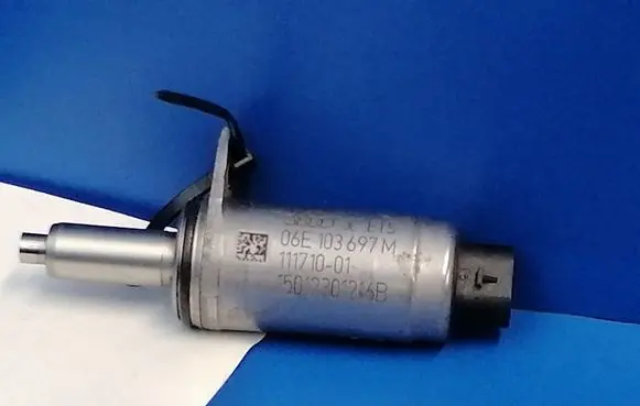 Audi A3 S3 8V Camshaft vanos timing valve 06E103697M 15012301216B