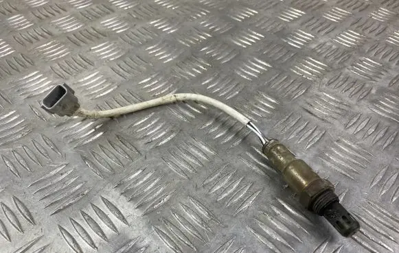 Infiniti QX80 Lambda probe sensor H8201219741