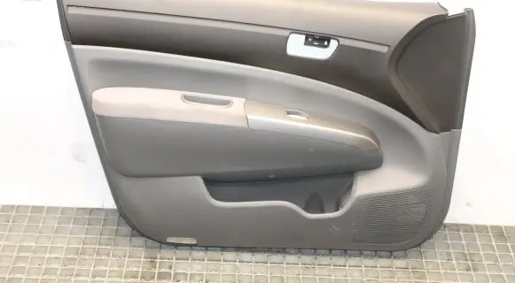 Toyota Prius (XW20) Front door card panel trim
