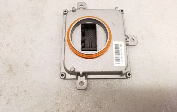 Audi A3 S3 8V Headlight ballast module Xenon 4G0907397P