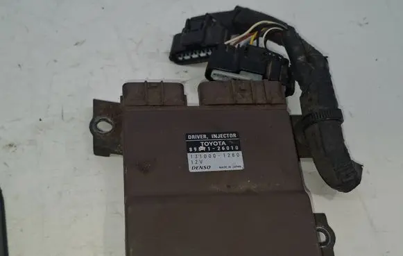 Toyota RAV 4 (XA30) Fuel injection control unit/module 8987126010 1310001280