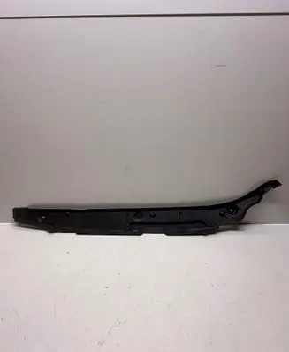 Fender end trim