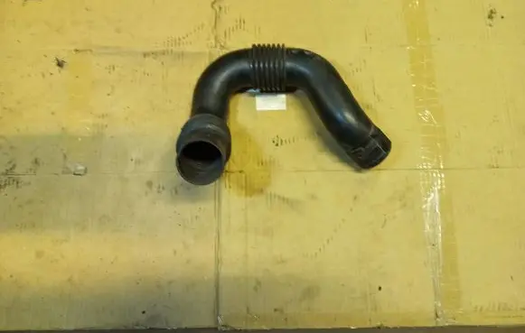 Renault Master II Intercooler hose/pipe 8200261961