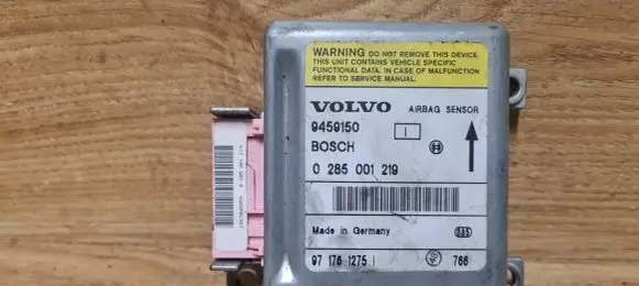 Volvo S70 V70 V70 XC Airbag control unit/module 0285001219 9459150